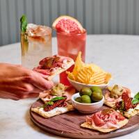 Sfizi per aperitivo regionale - Nicolaus Club La Giurlita