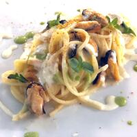 (Su prenotazione)-  Spaghetti e cozze. - Giza Caffè Gelateria molfetta