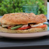 Sandwich Caprese - Pizzeria Giuseppe Capone