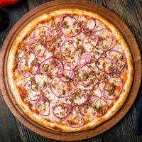 Pizza Tonno - Cipolla - Mani in pasta Borello