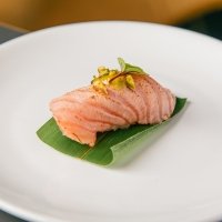 NIGIRI PISTACCHIO 2PZ - Moko Sushi