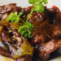 Manzo con salsa al pepe nero - Moko Sushi