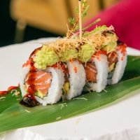 TOBIKO ROLL 8PZ - Moko Sushi