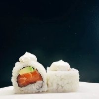 Philadelphia roll - Ikura Sushi Sorrento