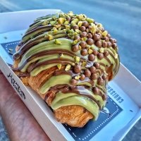 Cornetto Nutella e Pistacchio - Cornetteria