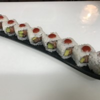 Spicy maguro roll - Sushi Restaurant