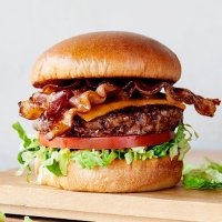 Senicar - Monréal Lounge&BurgerBar