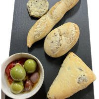 Pane e olive - Mr Francatelli