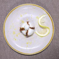 Burrata di Bufala con Acciughe e scorza di Limone - PrimeQuerce Menù