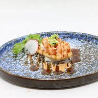 10 - Salmone bei - Sushi D'Oro