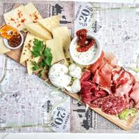 Tagliere di Salumi e Formaggi Cilentani - Cliff