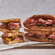 PASTRAMI SANDWICH - Salotto