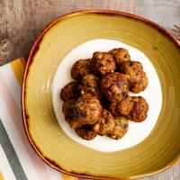 Polpette fritte con fonduta di parmigiano 4pz - Tamburella - Trattoria e Pizzeria