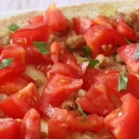 MAXI BRUSCHETTA ai pomodorini e tonno - Speedy Pizza